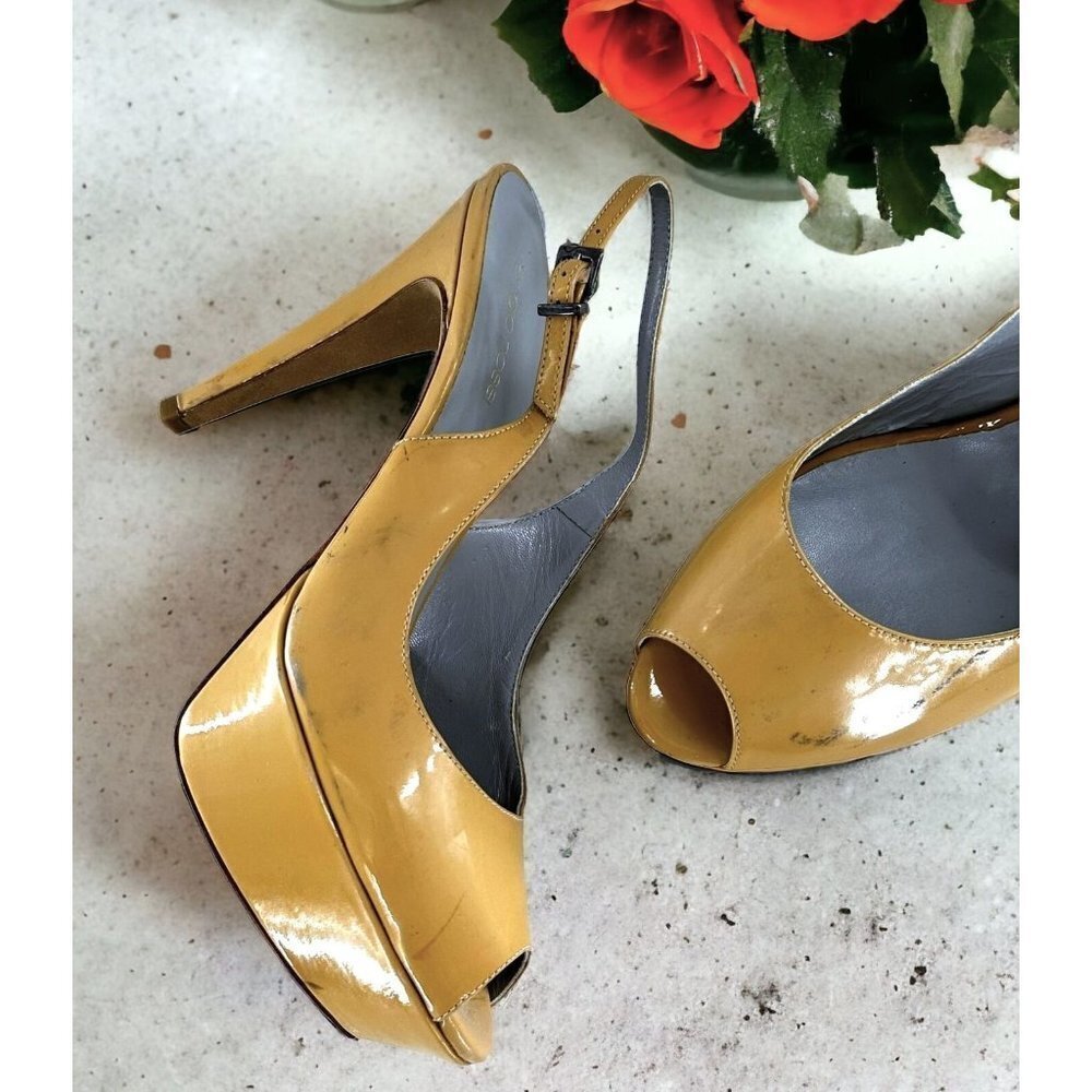 Sergio Rossi Tan/Nude Patent Leather Peep Toe Slingback Platform Heels Size 39